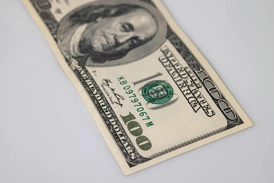 Займ без звонков для безработных: реальность, риски и как получить деньги на карту